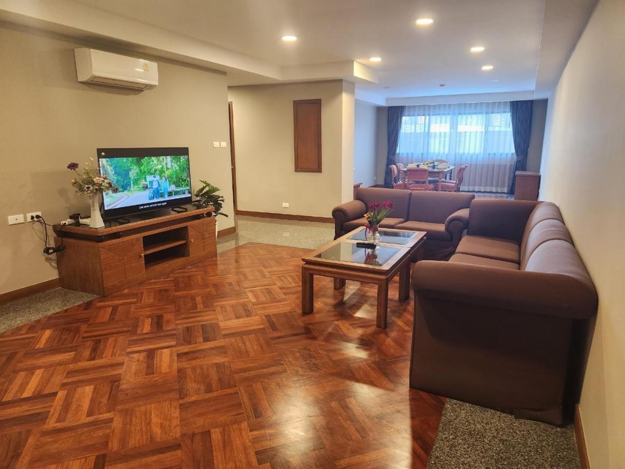 United Tower Thonglor By Aspira Daire Bangkok Dış mekan fotoğraf