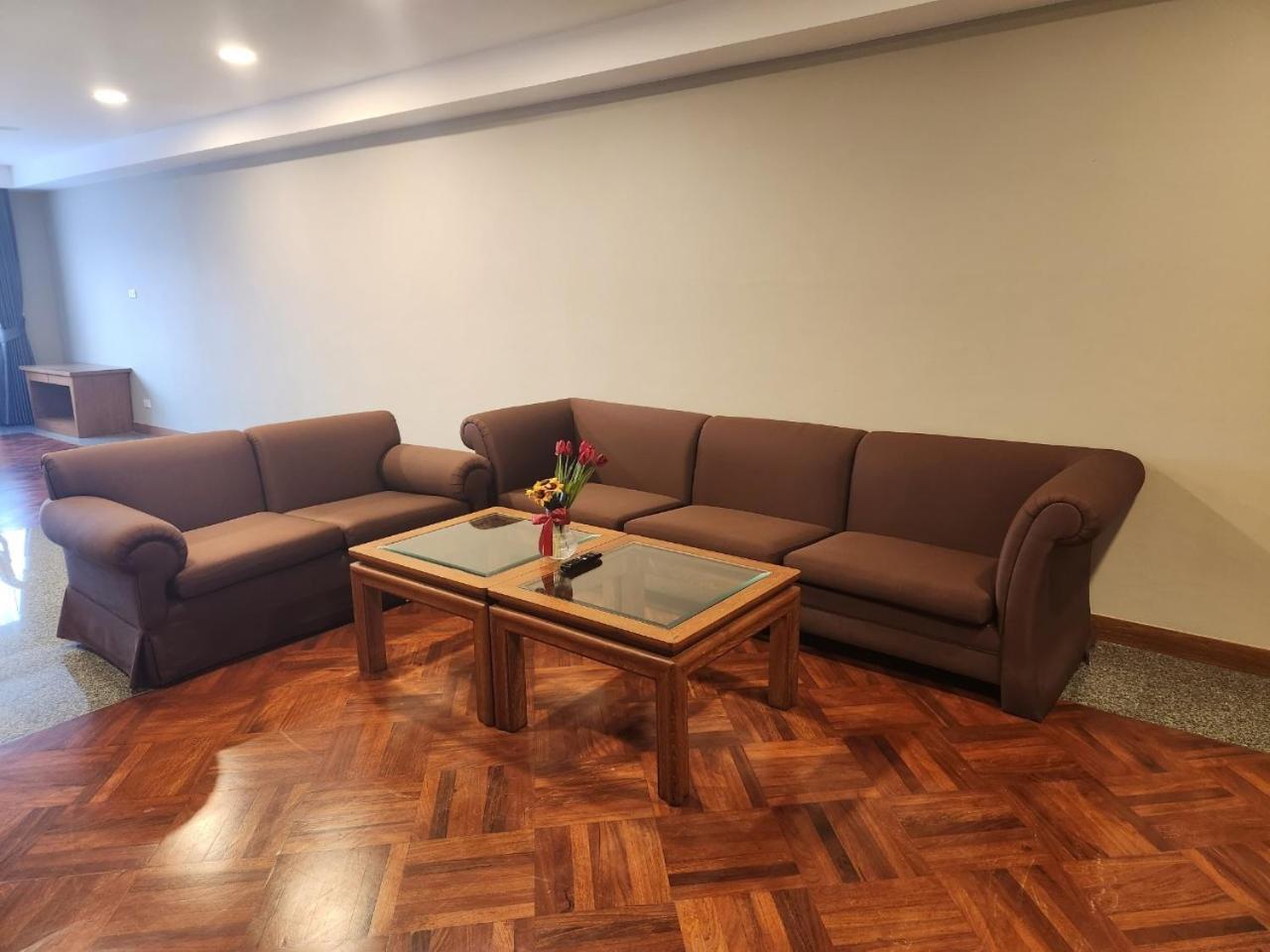 United Tower Thonglor By Aspira Daire Bangkok Dış mekan fotoğraf