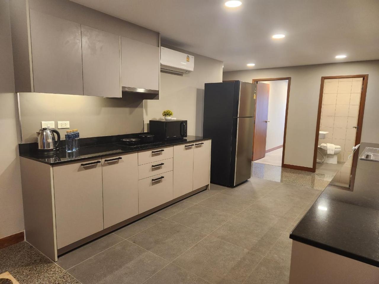 United Tower Thonglor By Aspira Daire Bangkok Dış mekan fotoğraf